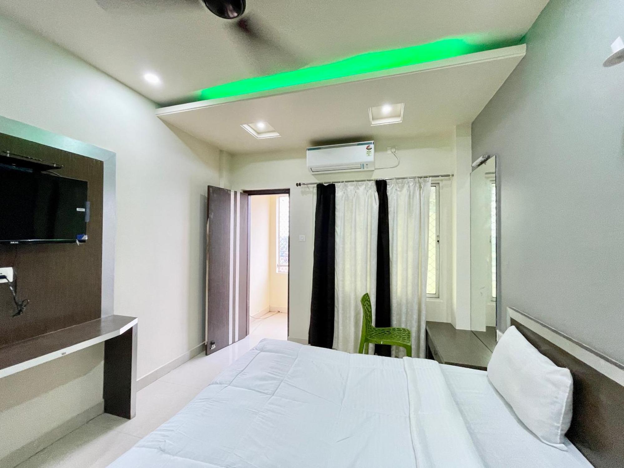 Hotel Trends In Puri Buitenkant foto