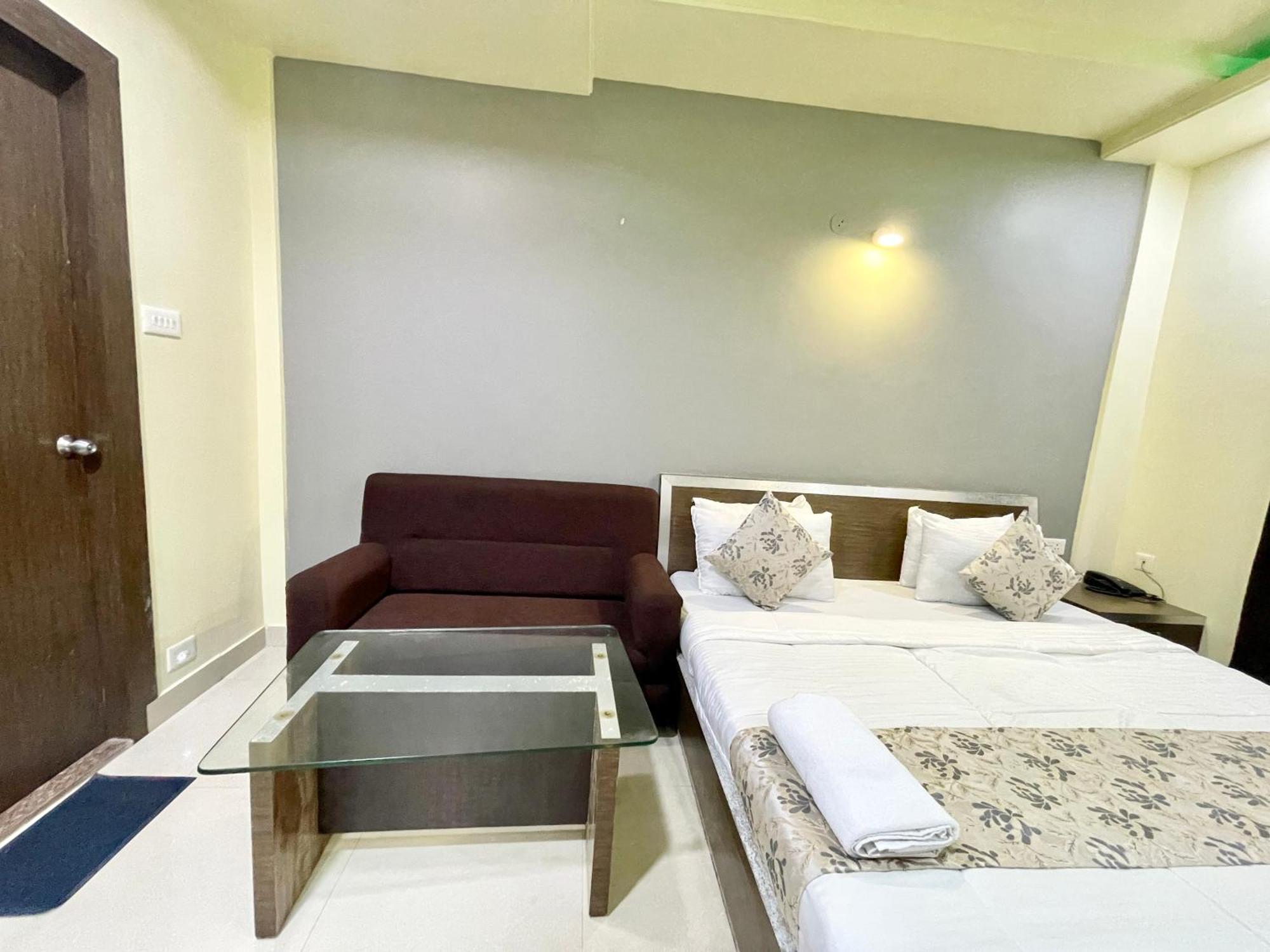Hotel Trends In Puri Buitenkant foto