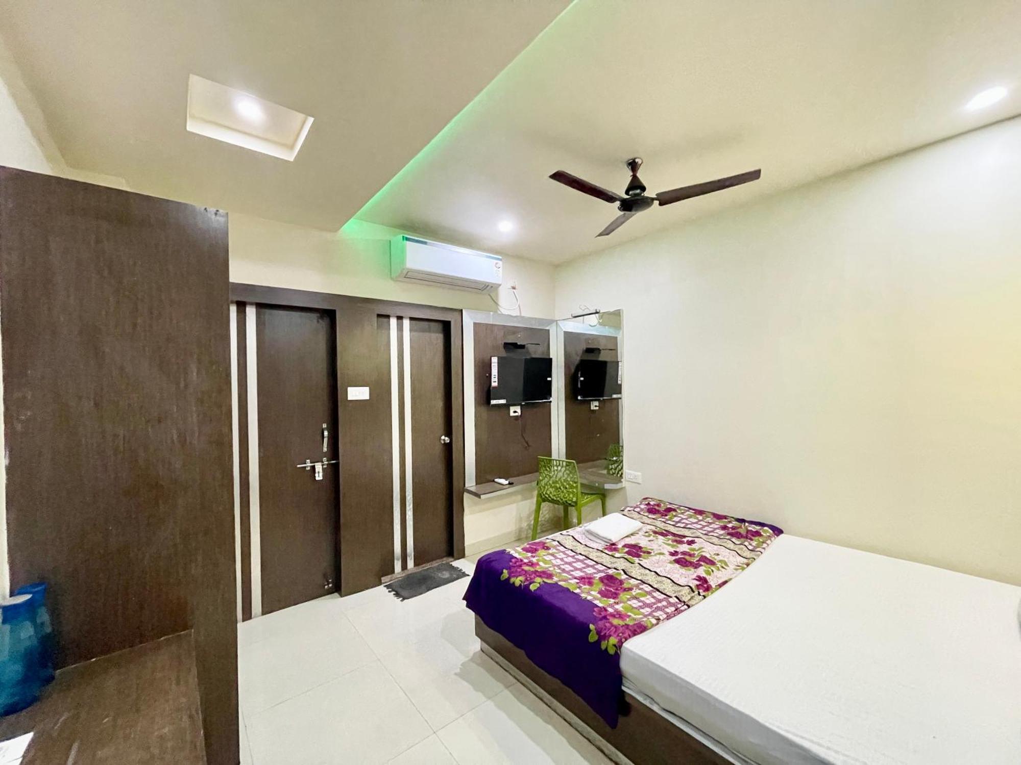 Hotel Trends In Puri Buitenkant foto